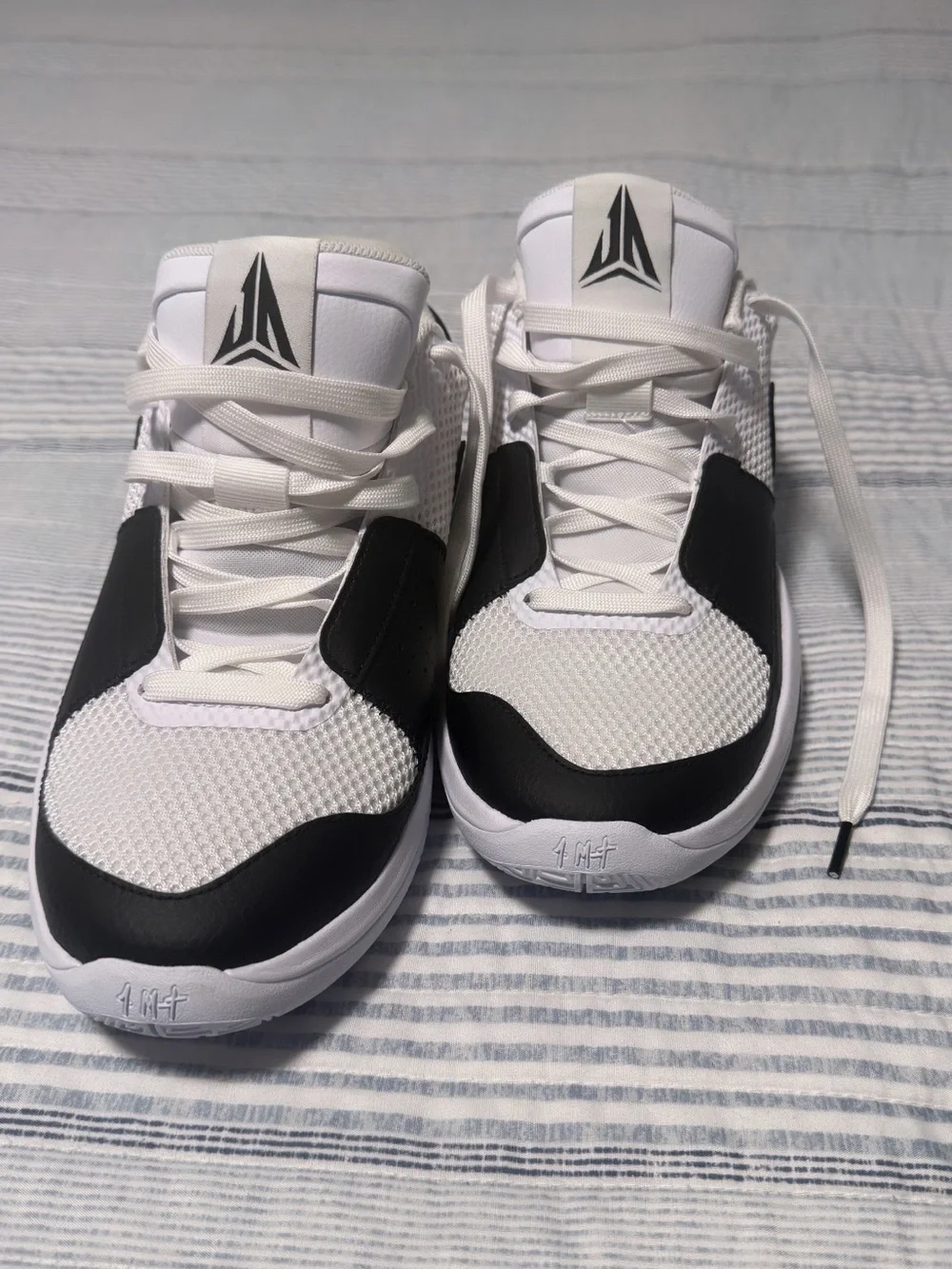 Nike JA 1 Men - White/Black-white **NEW**